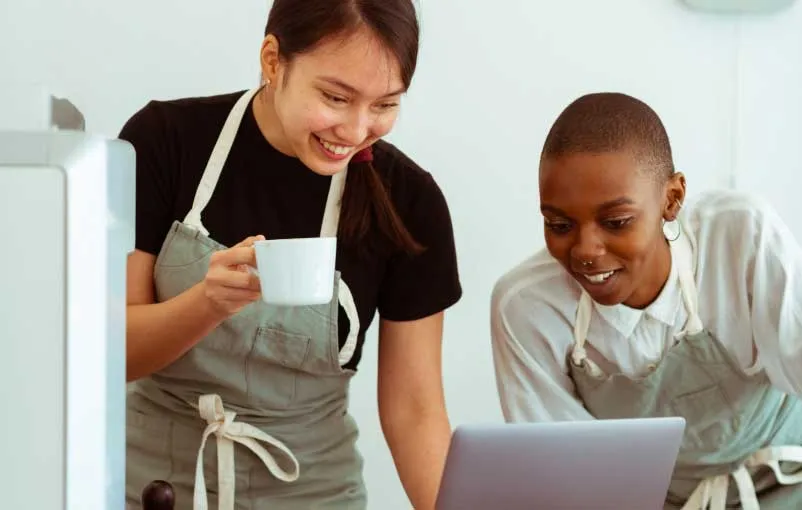 Youpijob change de nom pour Yoojo